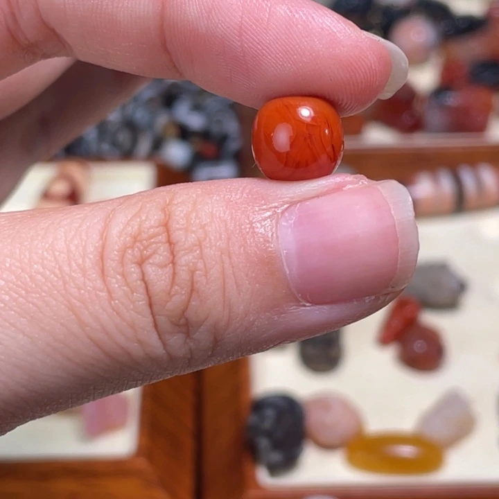 南红玛瑙未镶嵌颈饰87