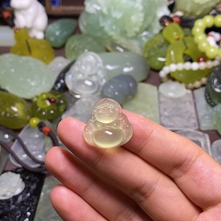 岫玉未镶嵌颈饰岫玉颈饰