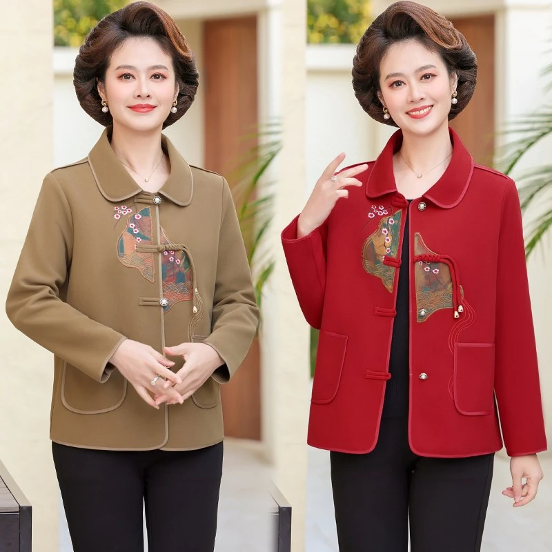 妈妈时尚减龄洋气外套春秋女装新款刺绣中老年国风风衣上衣中式