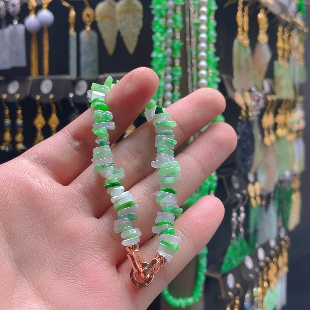 翡翠未镶嵌耳饰翡翠