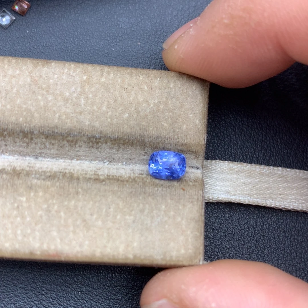 裸石蓝宝石1.02ct无烧