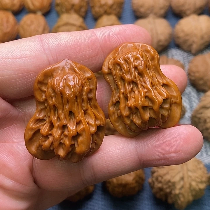 文玩核桃把件 宝葫芦 盘山 异形 经典小手捻 看货进直播间咨询