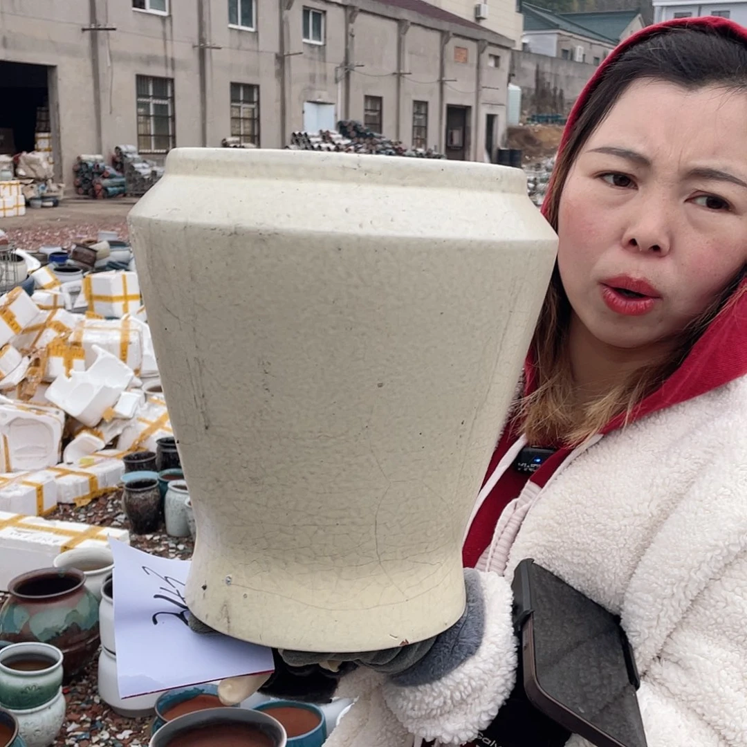 红陶王嫂花盆0212-343微瑕