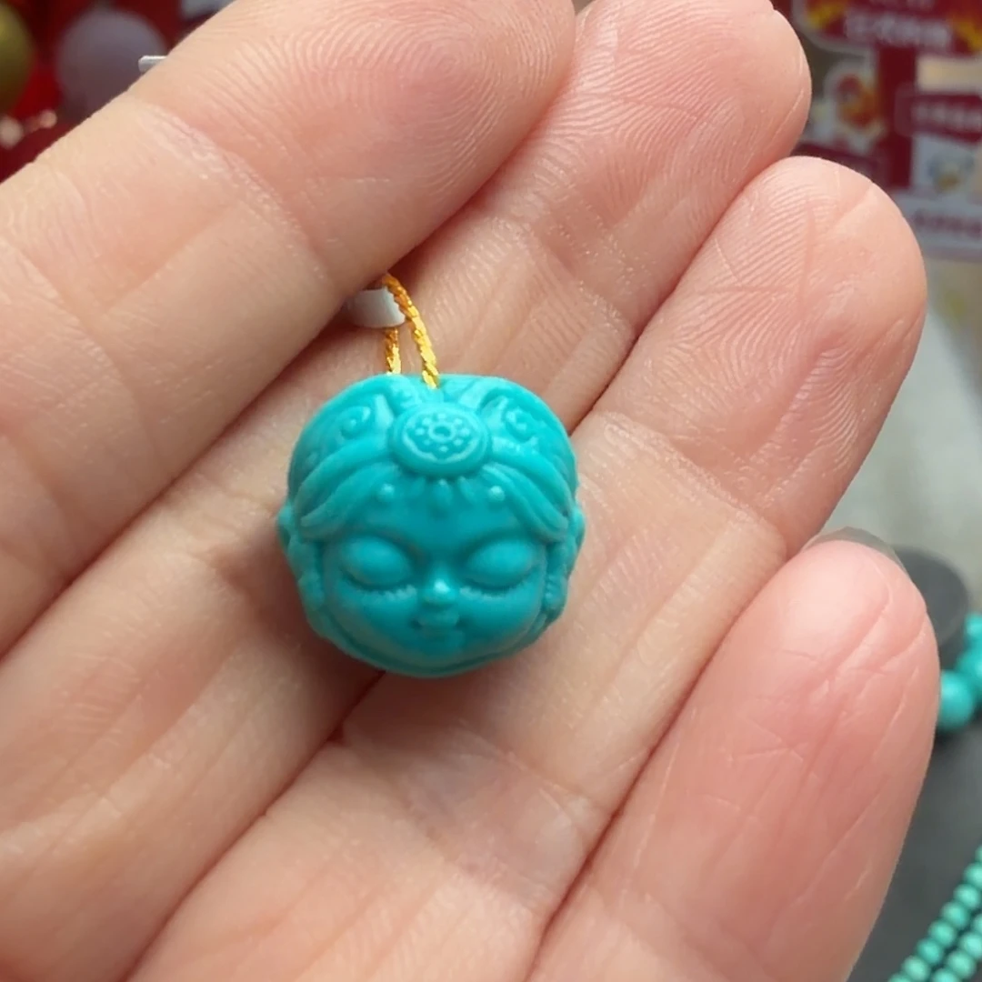 绿松石未镶嵌颈饰