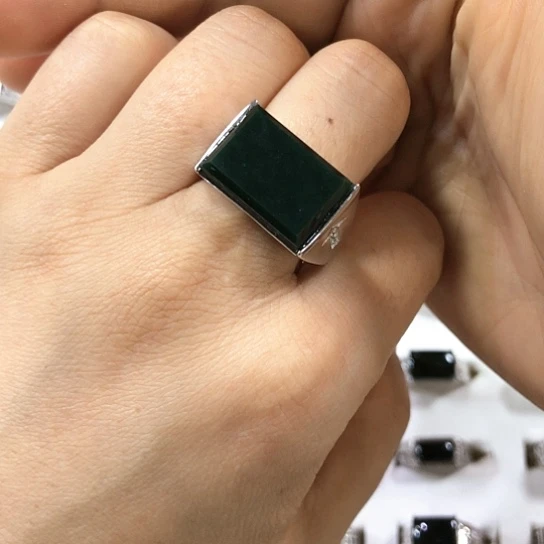 翡翠戒指银S925镶嵌缅甸天然A货翡翠