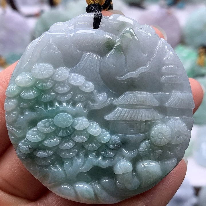 翡翠未镶嵌颈饰山水两面工艺福利
