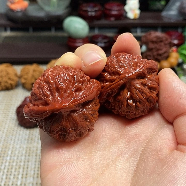 文玩核桃把件宫灯