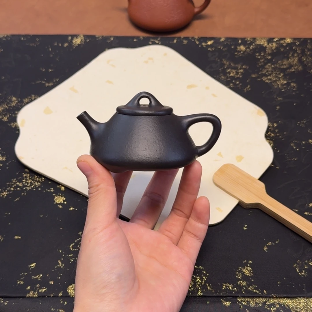 茶壶紫砂110cc，子冶石瓢，小煤窑朱泥捂灰