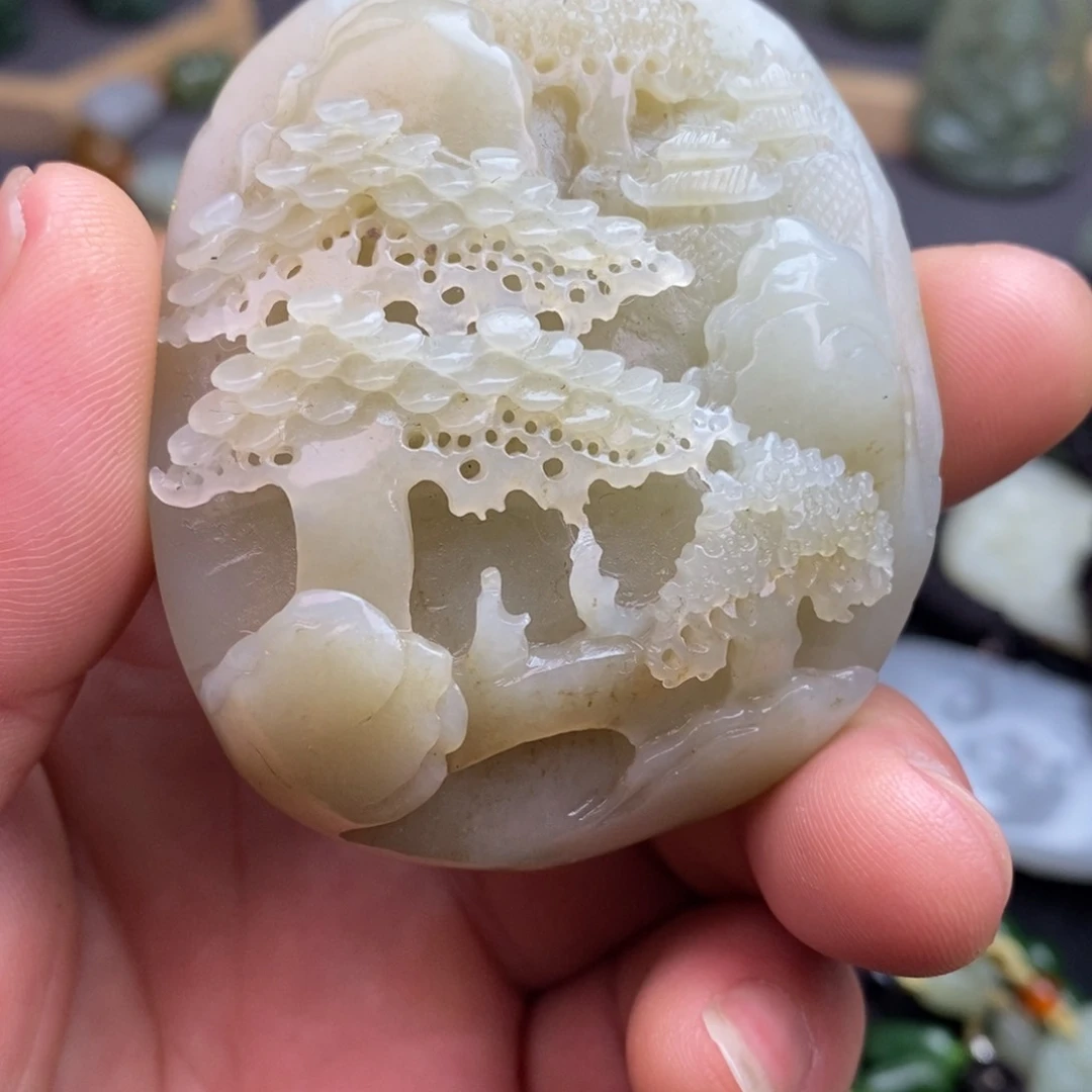 和田玉颈饰未镶嵌