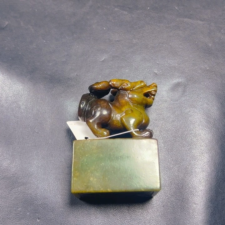 和田玉把件未镶嵌