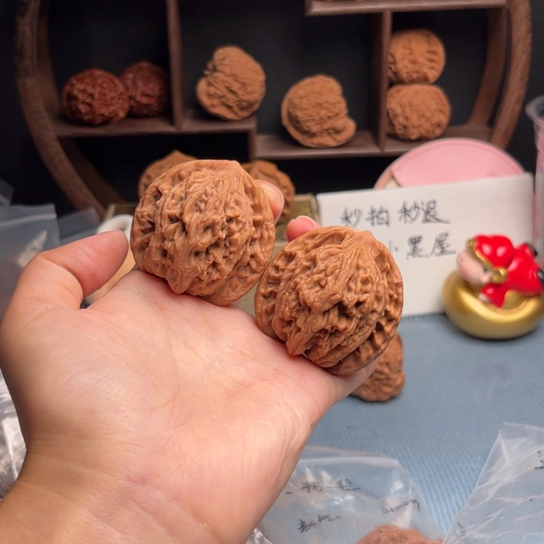 文玩核桃吊坠麦穗虎头 45-43-45 编号410