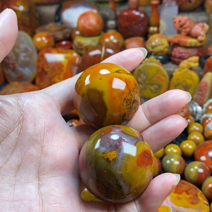 玛瑙/玉髓手串未镶嵌贝*东