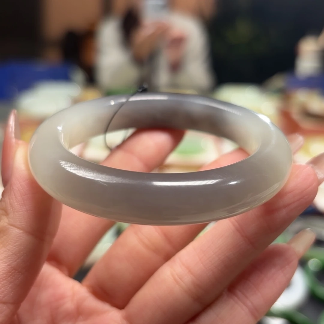 和田玉未镶嵌手链52 53圈