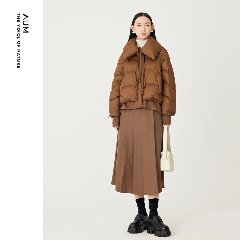 AUM噢姆冬季85鹅绒时尚短款休闲雅丹风面包服百搭羽绒服M1DE4928Y