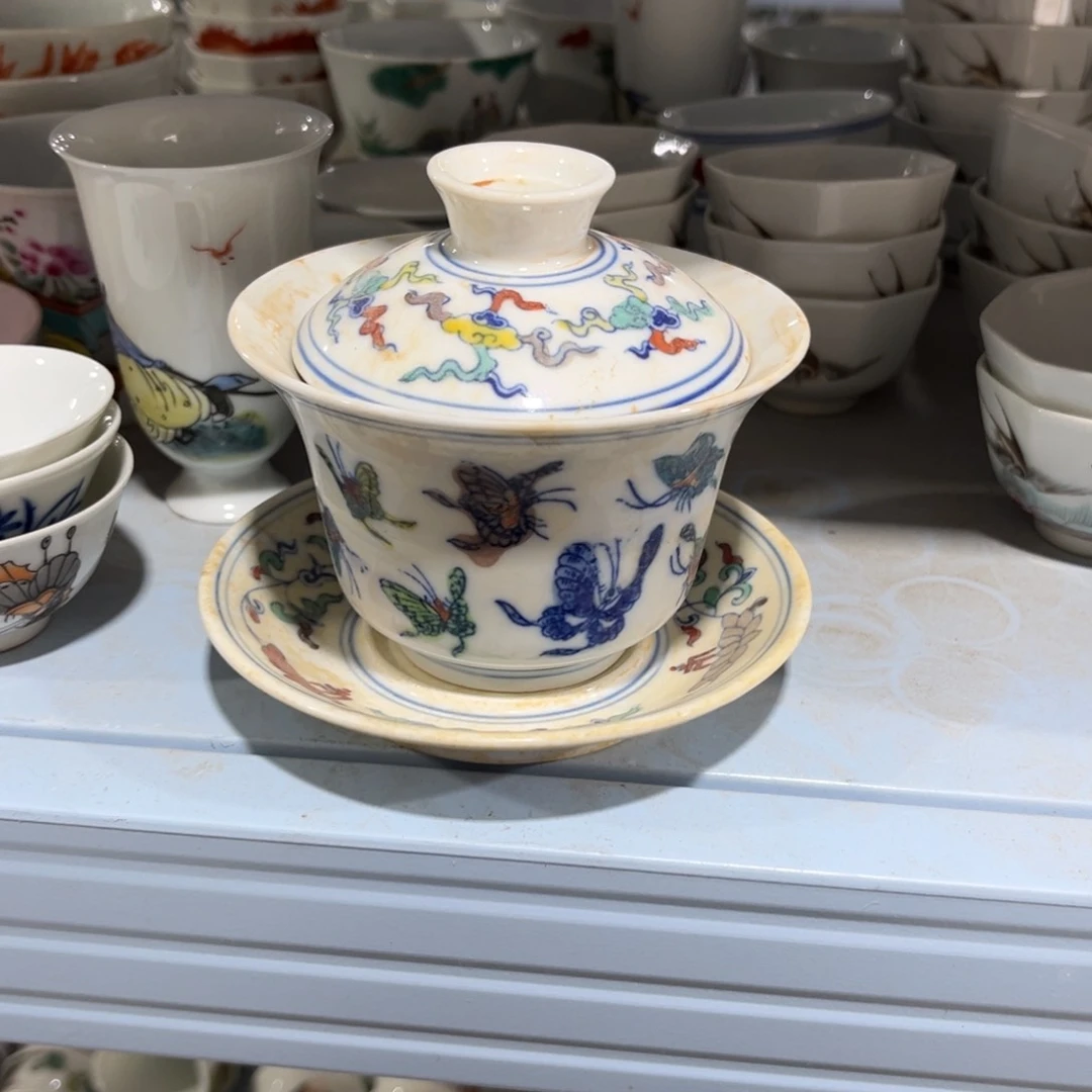 摆件摆件等物品进行处理等操作