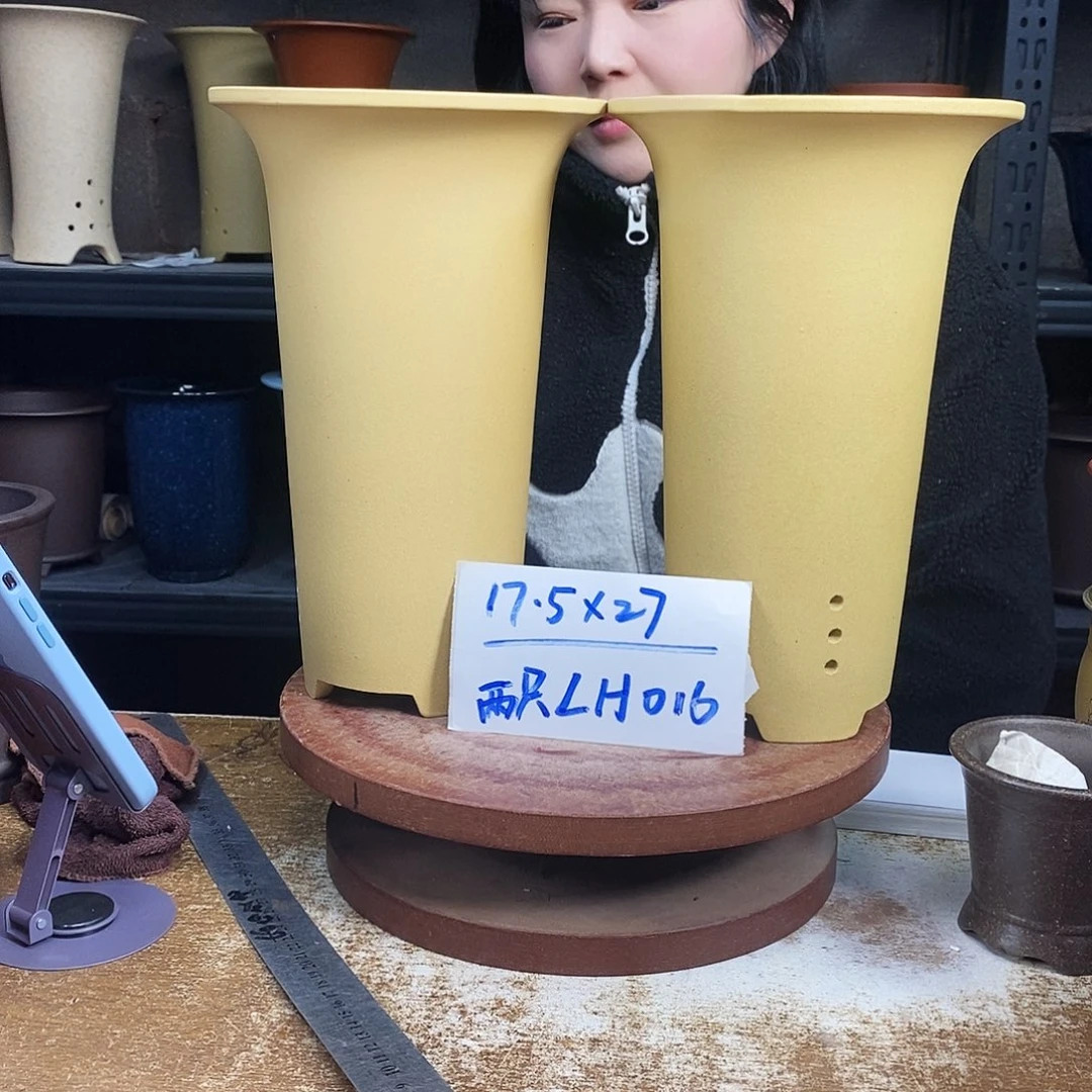 紫砂紫砂花盆两只LH016