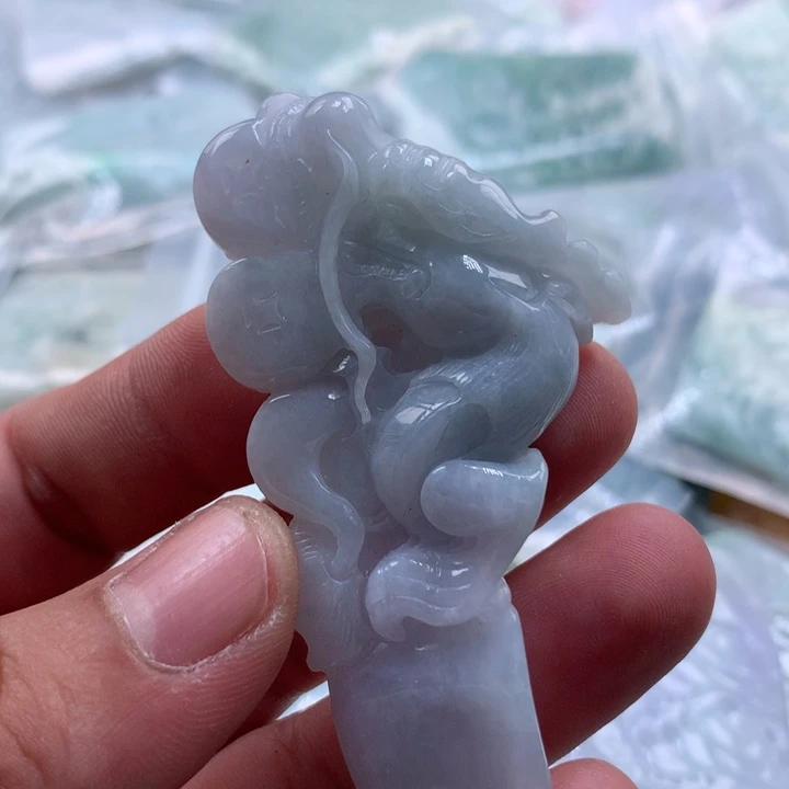 翡翠未镶嵌颈饰保真天然a货翡翠