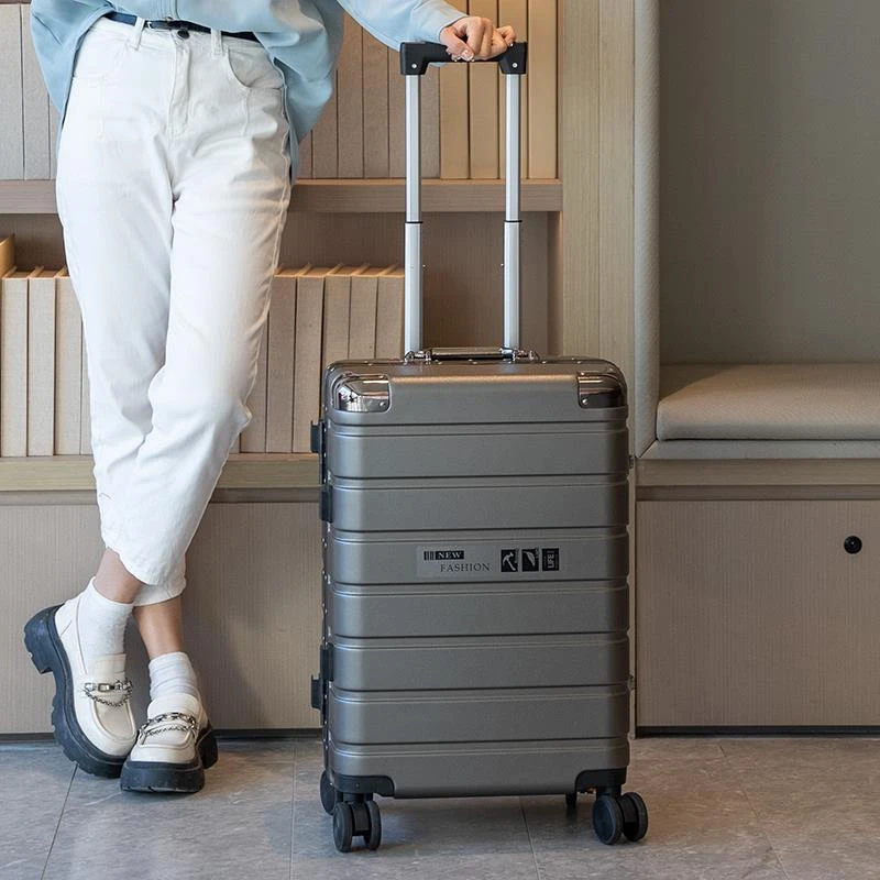 德国轻奢行李箱高品质旅行箱男女铝框拉杆箱静音万向轮登机箱24寸