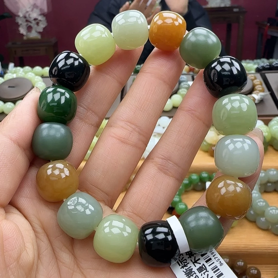 和田玉未镶嵌手链