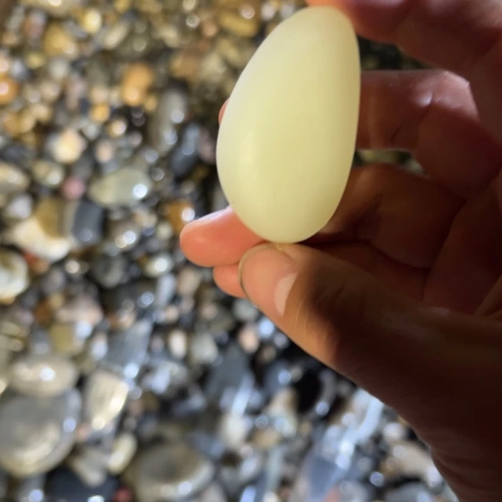 石英岩玉未镶嵌车挂