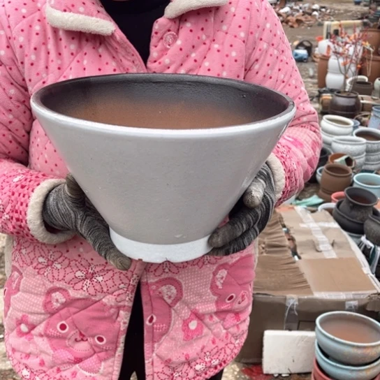 红陶口26高19瑕疵