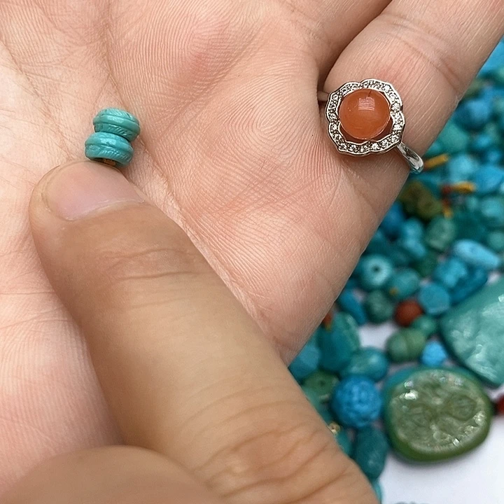 玛瑙/玉髓未镶嵌珠宝奇石