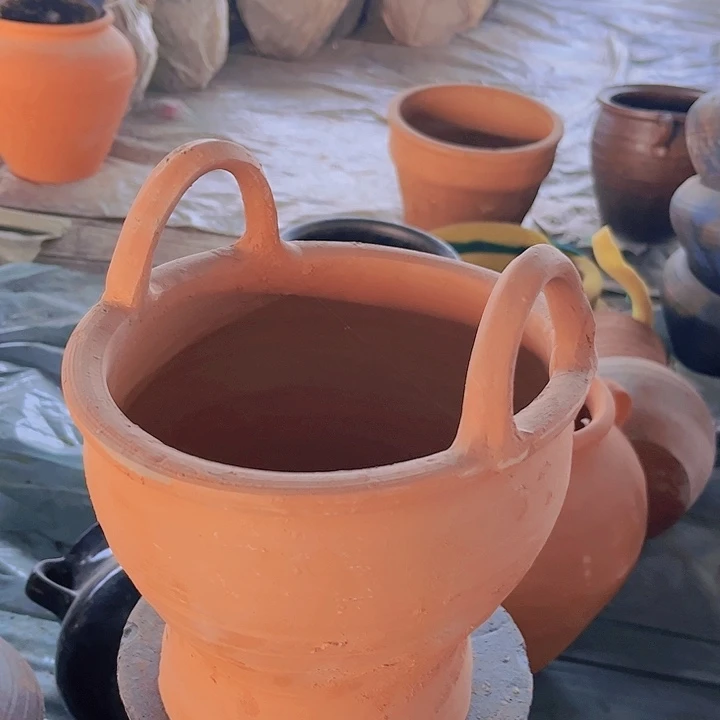 红陶扁花篮瑕 23×18红瑕