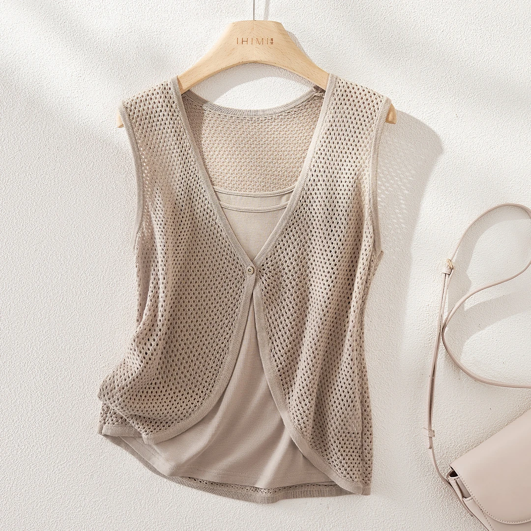 IHIMI/海谧呼吸感叠搭两件套女简约吊带镂空针织马甲套装37043