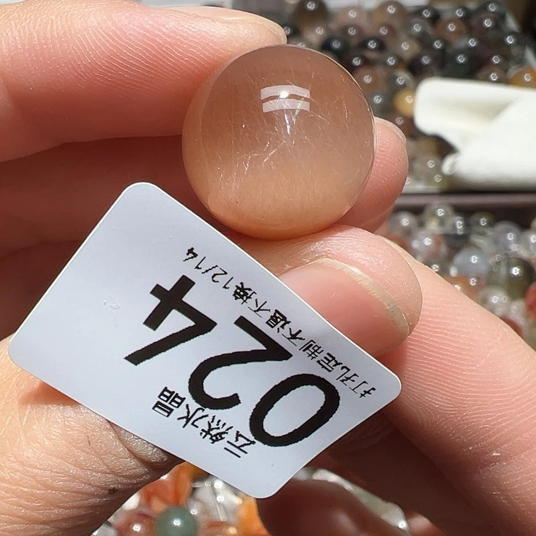 咬****水晶未镶嵌珠宝半成品