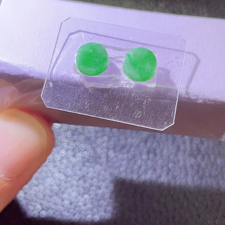 未镶嵌定制翡翠翡翠