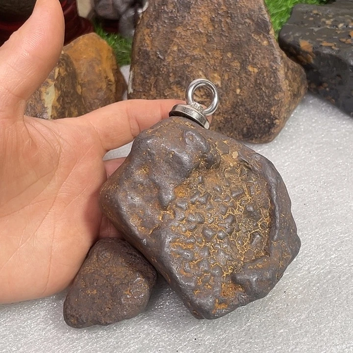 放**界黄乡雨石一手货源