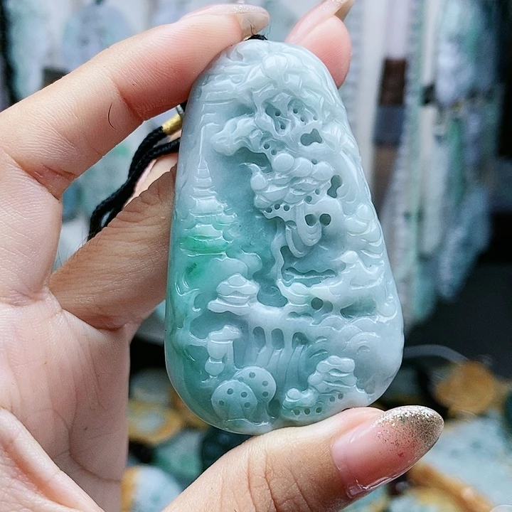 翡翠未镶嵌颈饰翡翠