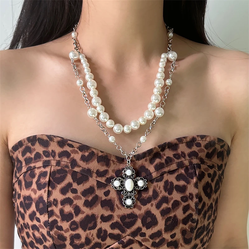 合金亚克力项链 X6189-1法式复古珠珠十字架项链时尚百搭小众长款