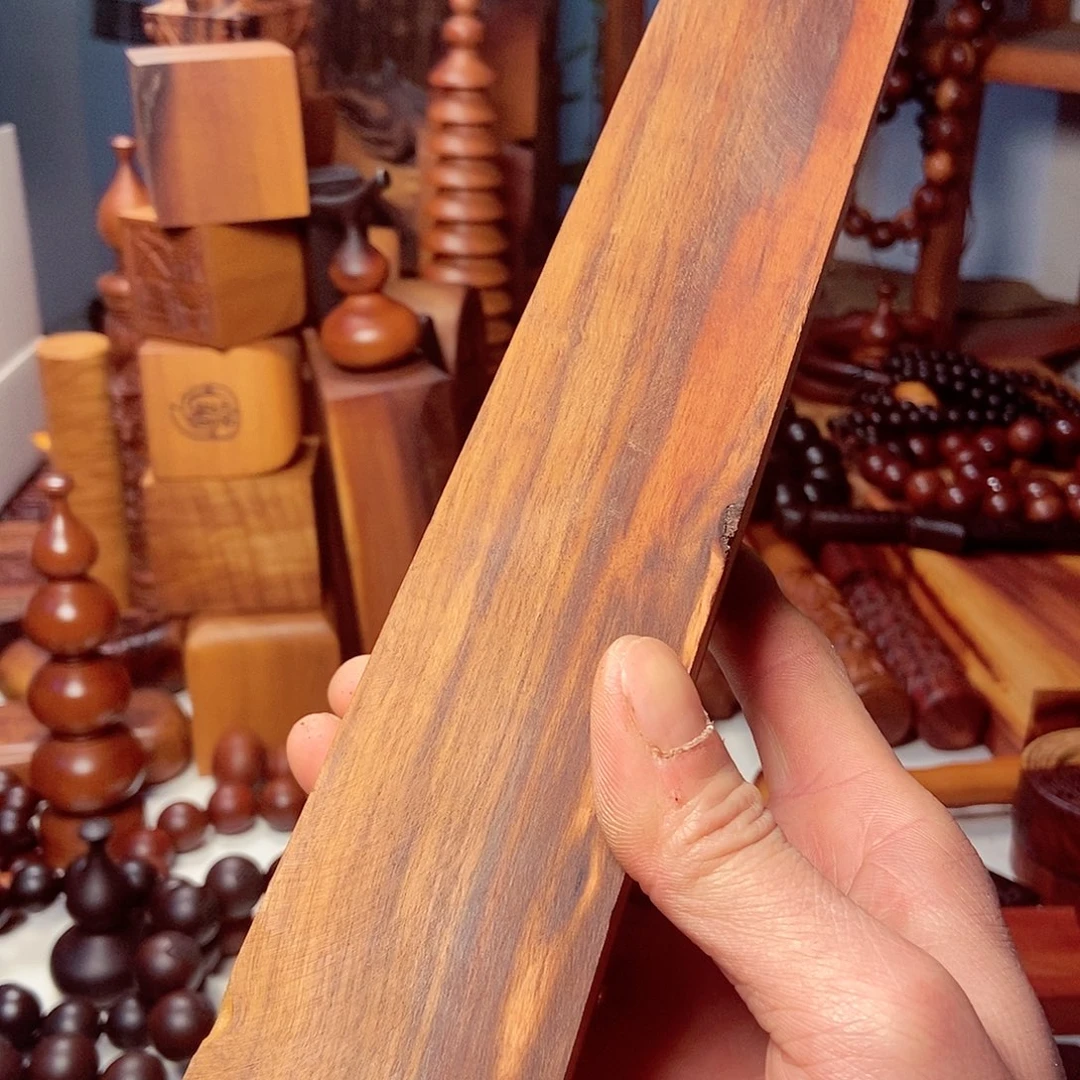 【闪购商品】枣木千年跟料34*4*4新年福利