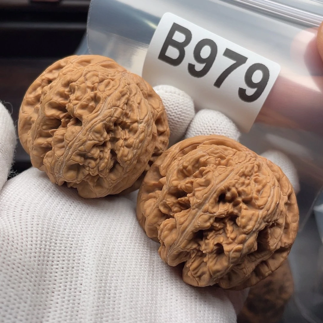 【闪购商品】文玩核桃吊坠B979毕业球筋47/47