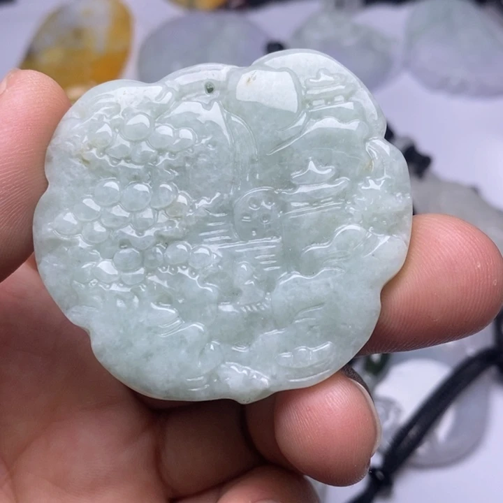 颈饰未镶嵌翡翠翡翠