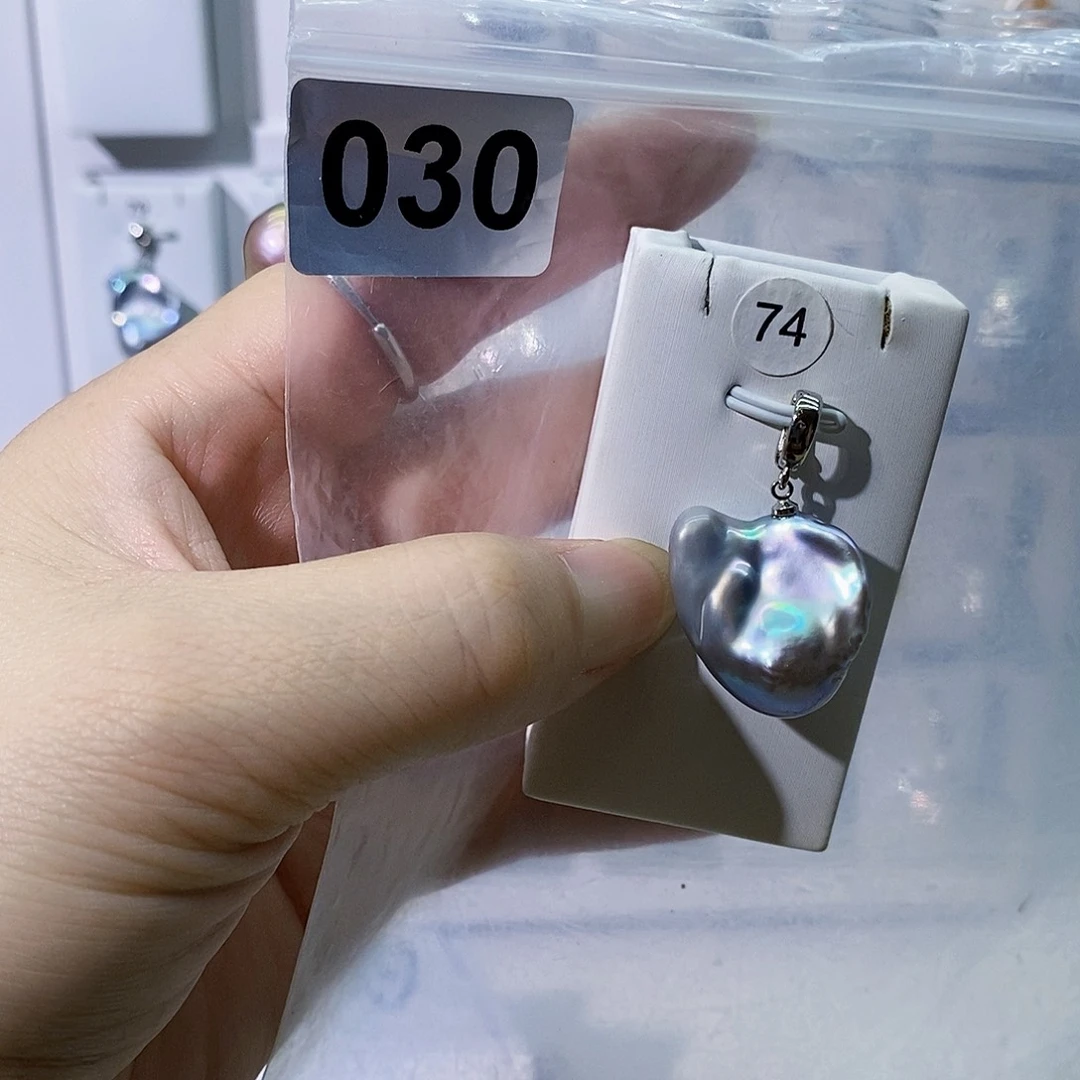 淡水珍珠合金颈饰