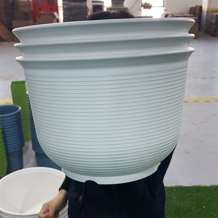 微瑕矮陶口36高25白色无托3只