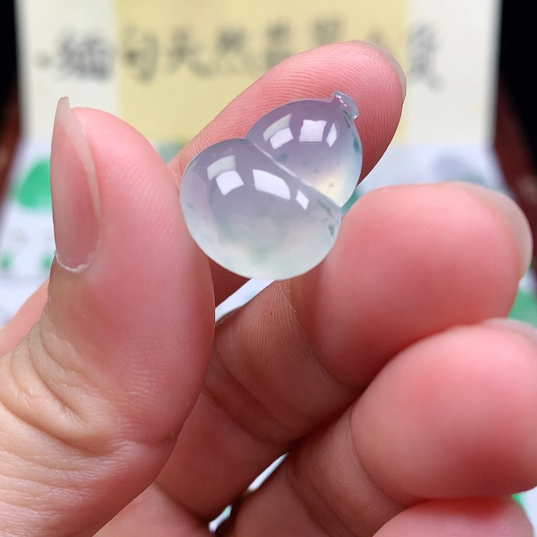 翡翠散珠缅甸天然A货翡翠冰种葫芦