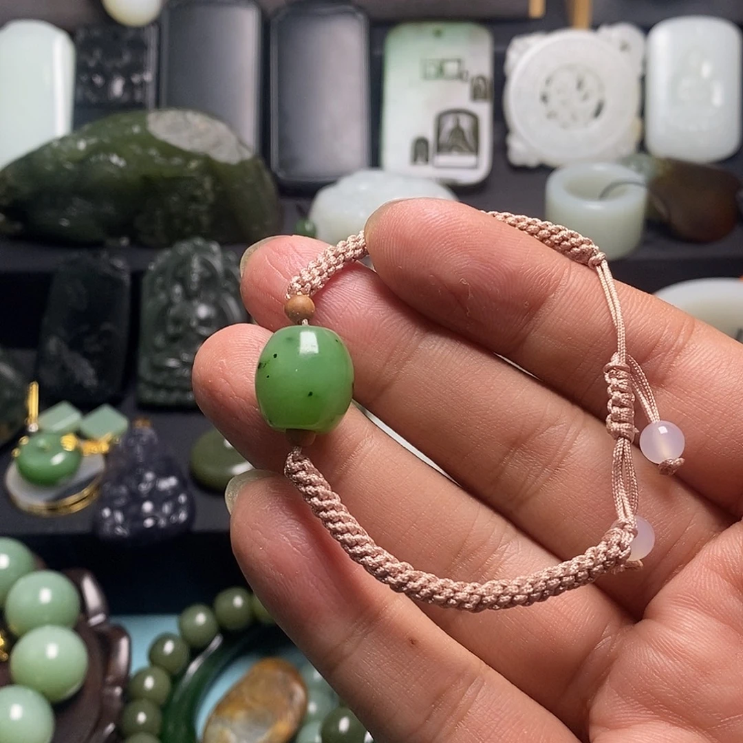 和田玉未镶嵌手串