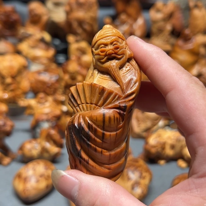 柏木（崖柏）点点关注