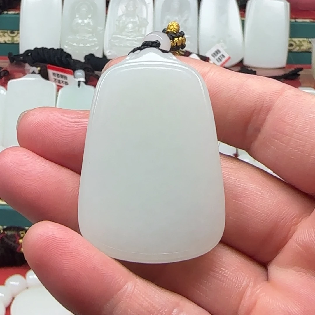 未镶嵌和田玉挂件