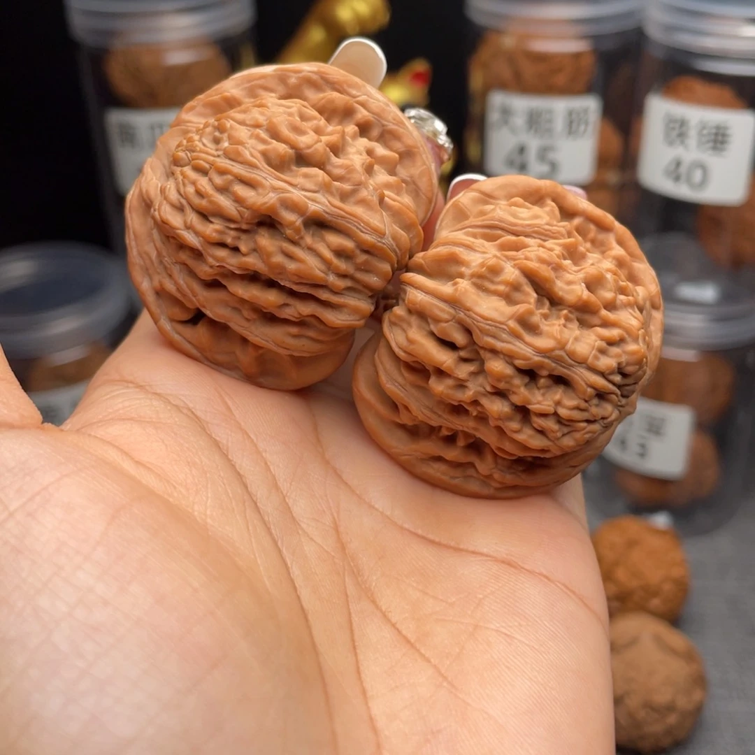 文玩核桃把件譞****全品楼