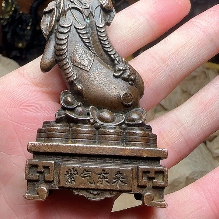 铜器摆件好好看开始冲冲