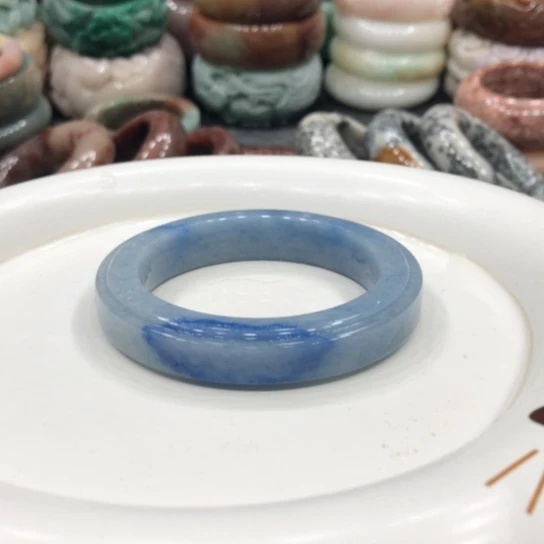 未镶嵌石英质玉珠宝半成品4