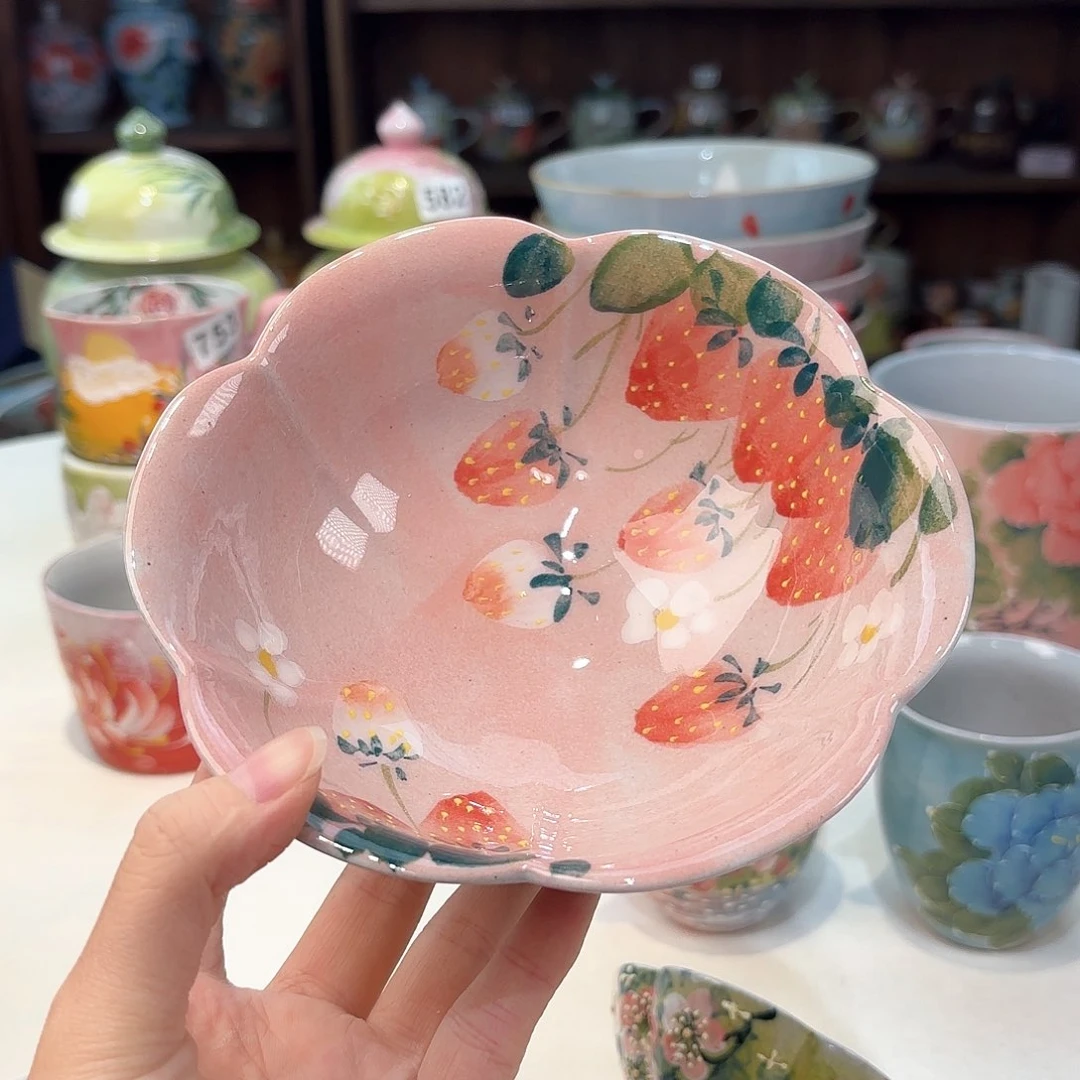 瓷片兔兔好可爱啊好可爱