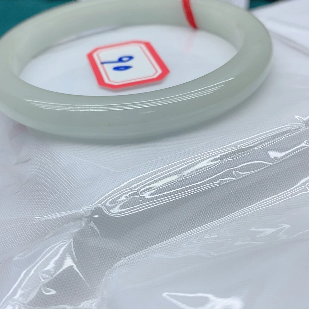 翡翠手镯未镶嵌露*2333333333