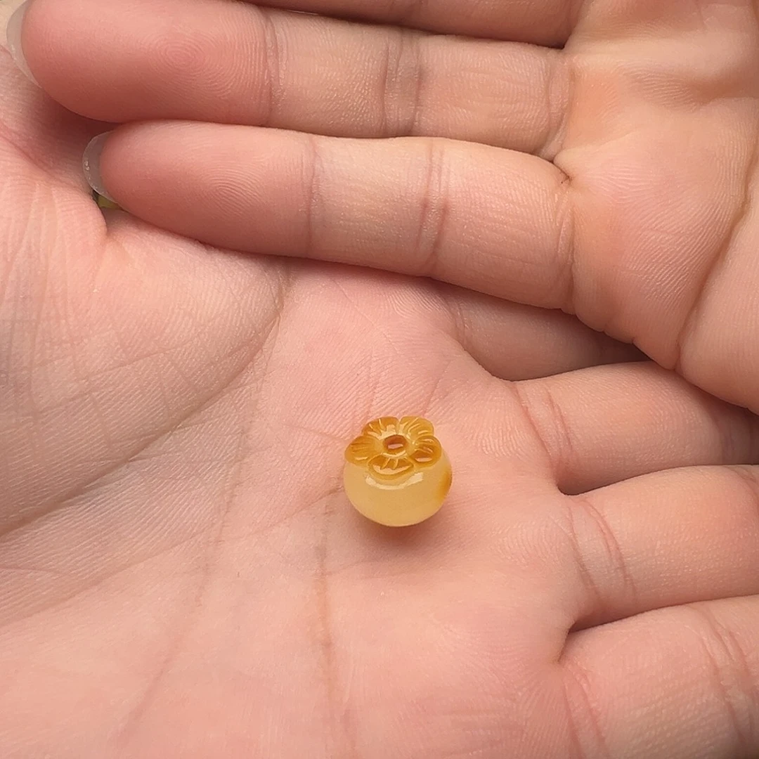 蜜蜡未镶嵌颈饰柿柿如意提溜吊坠（打孔不退换）