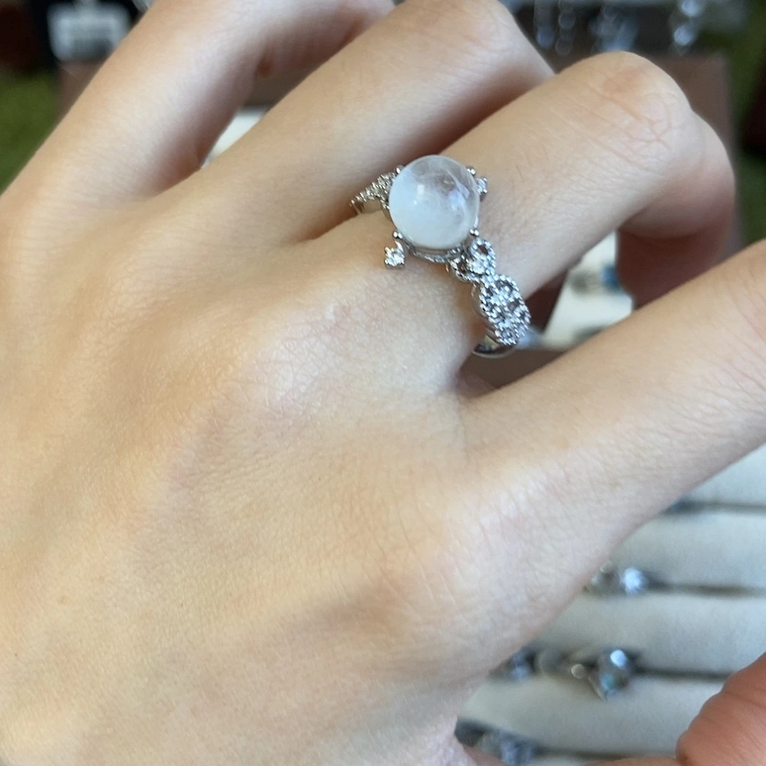 W***.戒指未镶嵌水晶白兔毛150