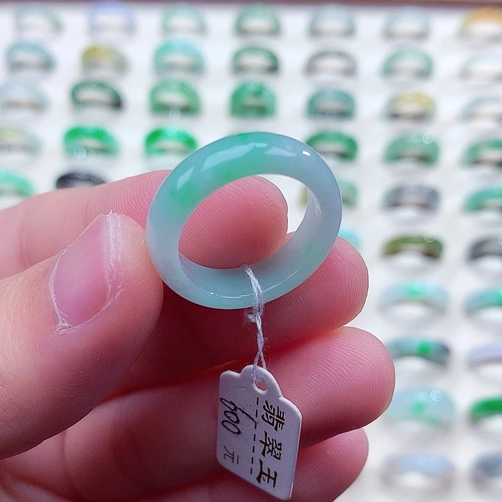 翡翠未镶嵌戒指16号